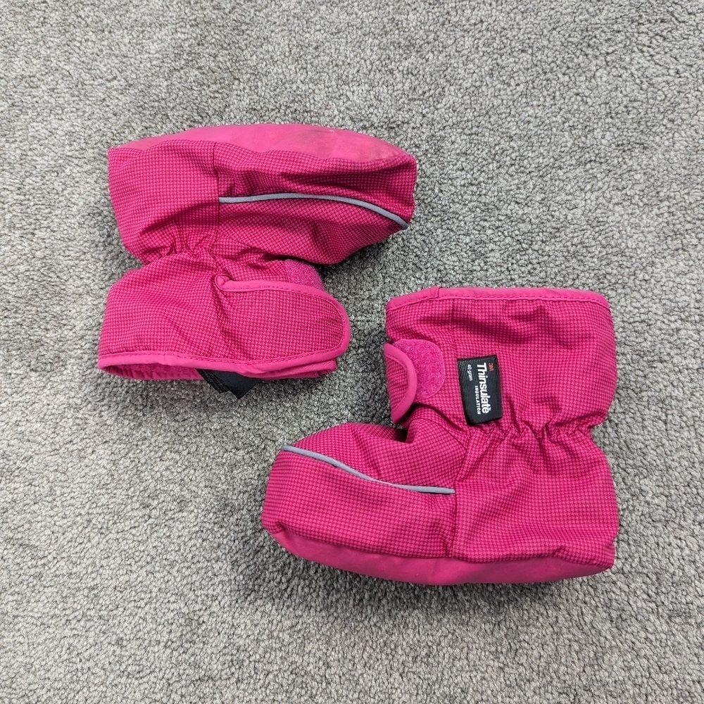 H&M Vibrant Pink Toddler Snow Booties - Size 6-7.5 - Perfect for Winter Play